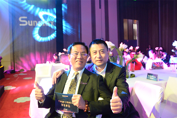 ���ݾS�������p���zԭ����